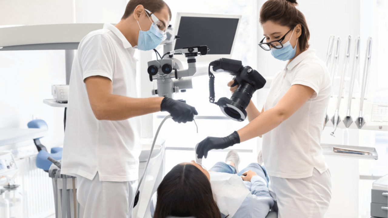 Fotografías en consultorio dental: 10 consejos para lograr imágenes profesionales para redes y web
